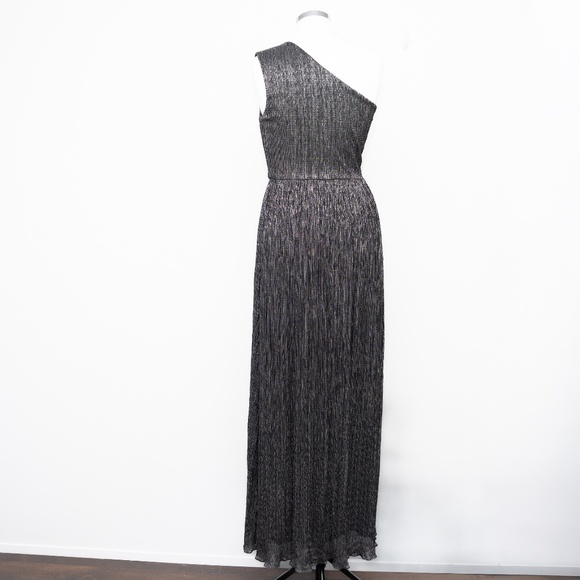 Dress The Population | Kienna Gown in Silver. New! - Picture 3 of 14